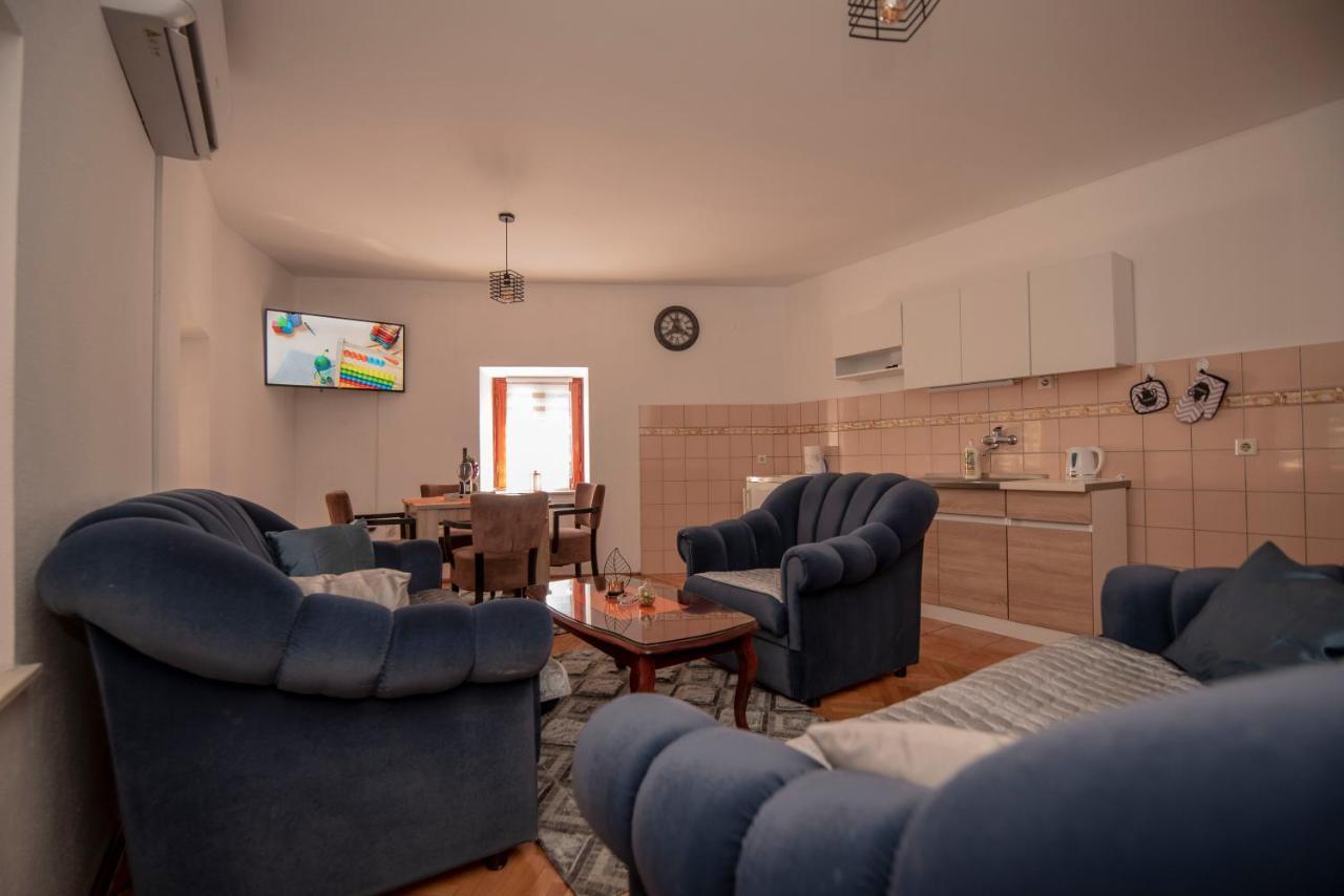 Apartman Nina Stari Grad Trebinje Extérieur photo
